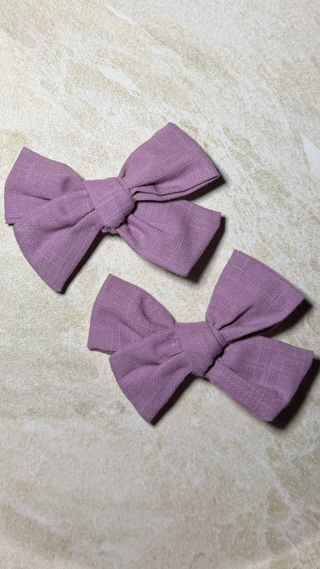 Medium Bow Pair
