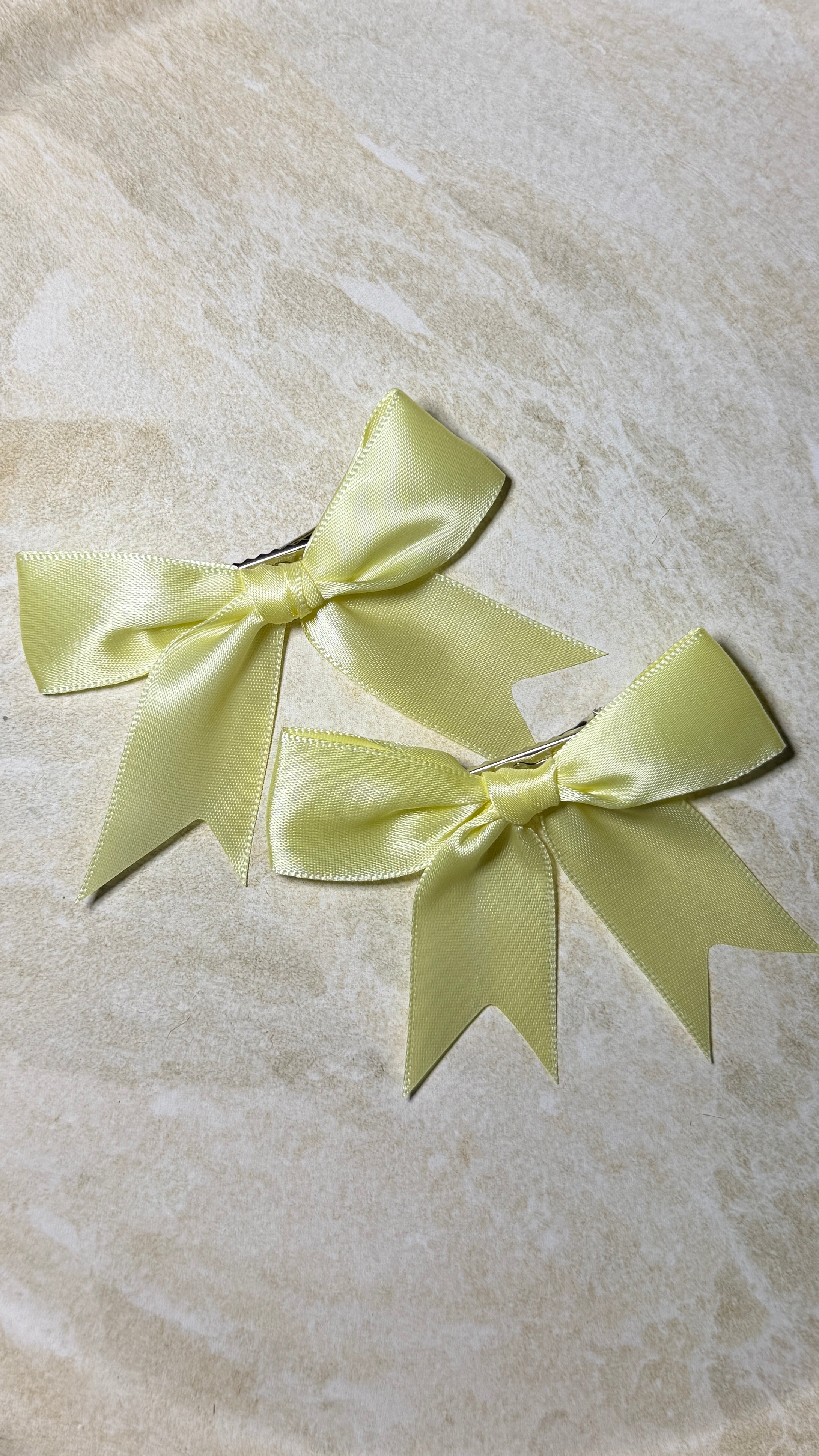 Satin Bow Pair
