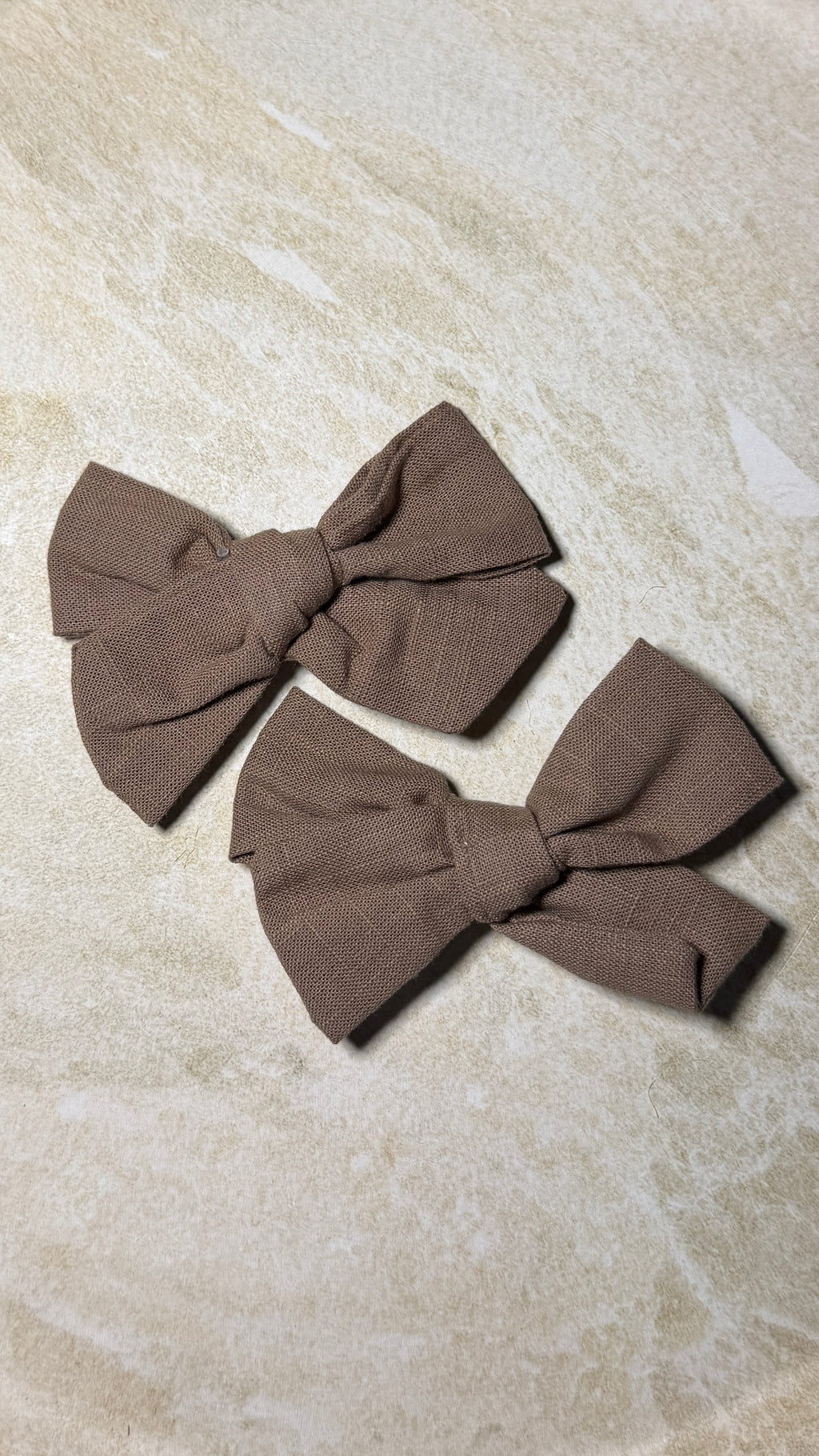 Medium Bow Pair