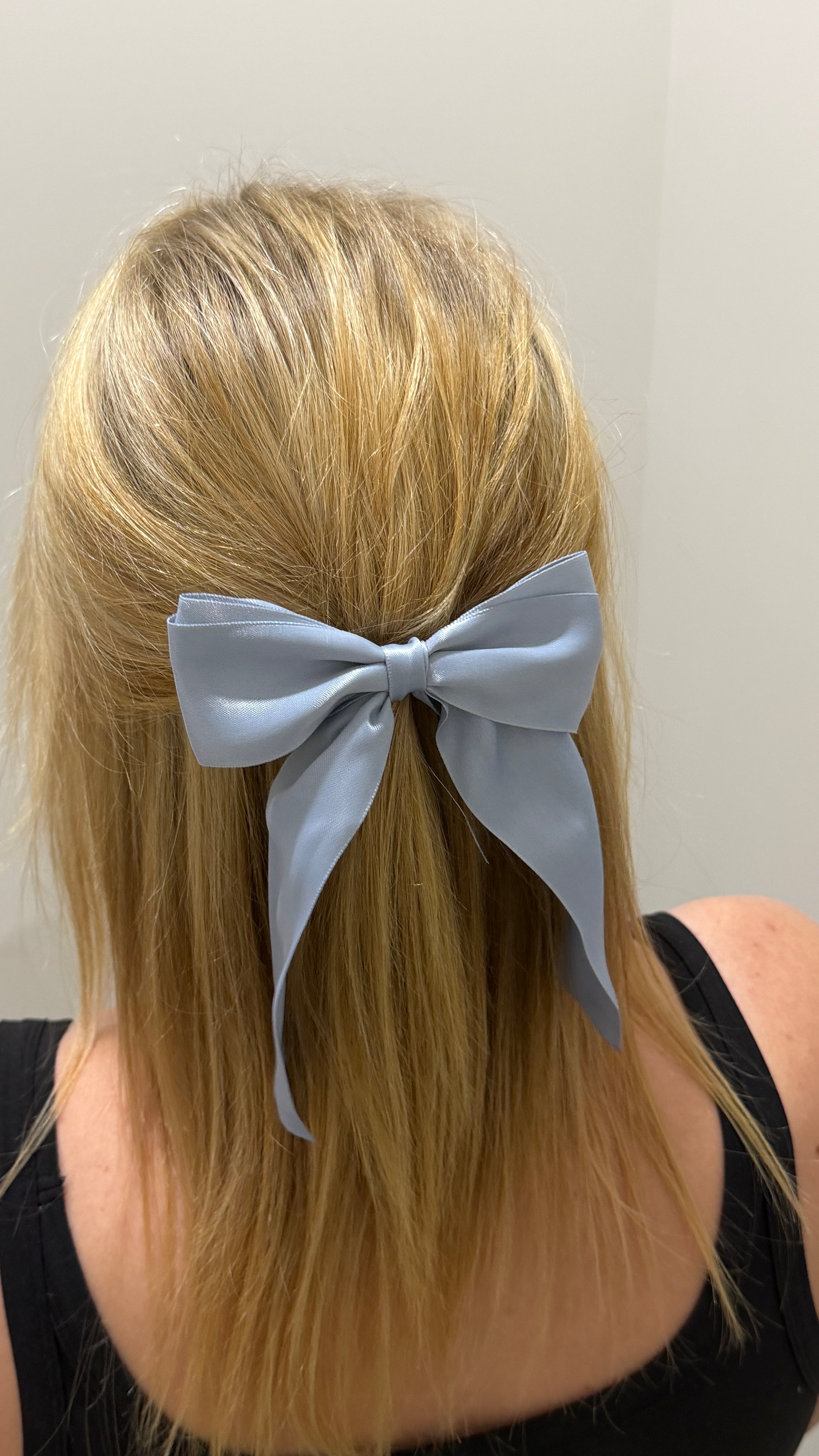 Large Bow