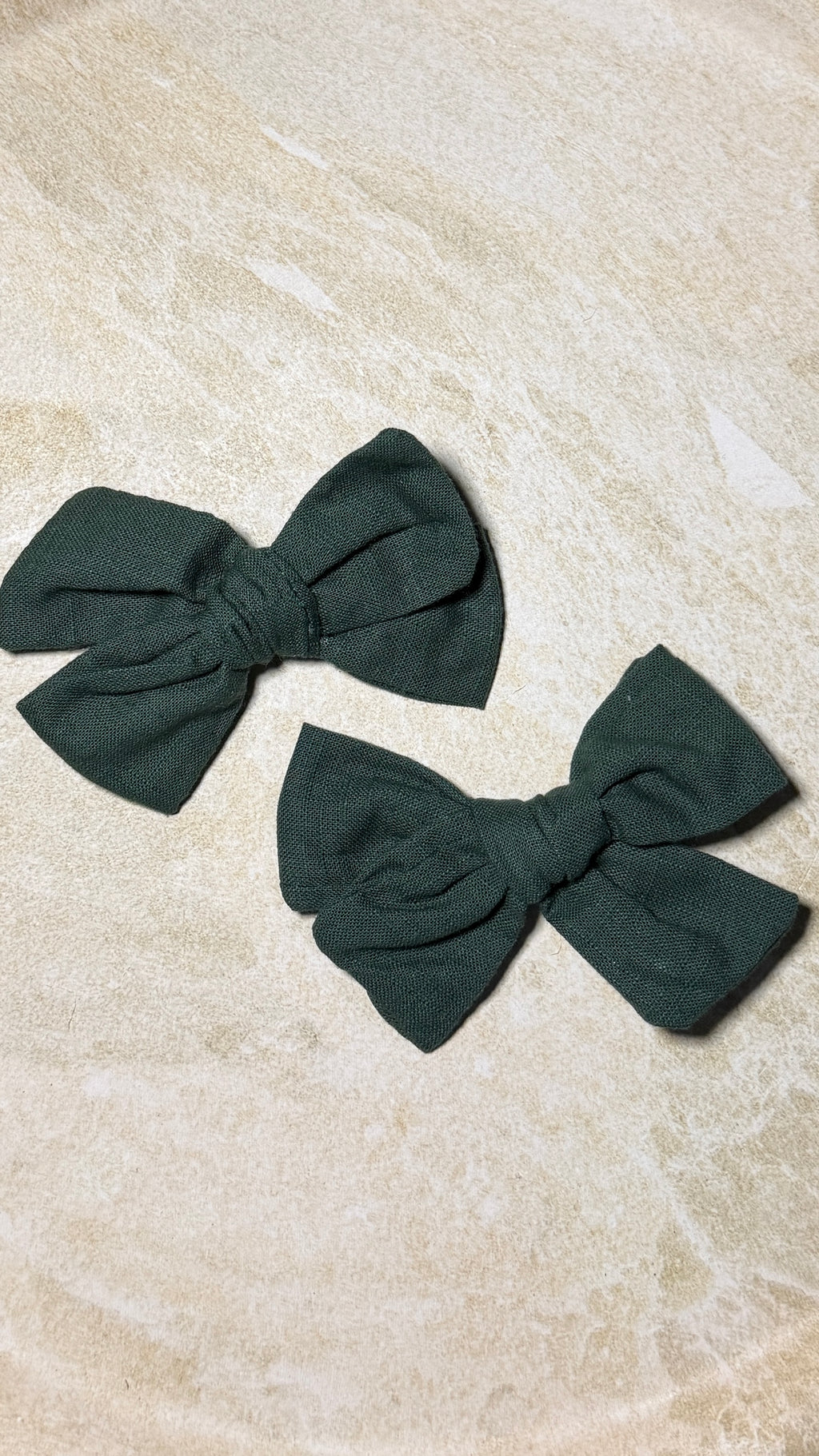 Medium Bow Pair