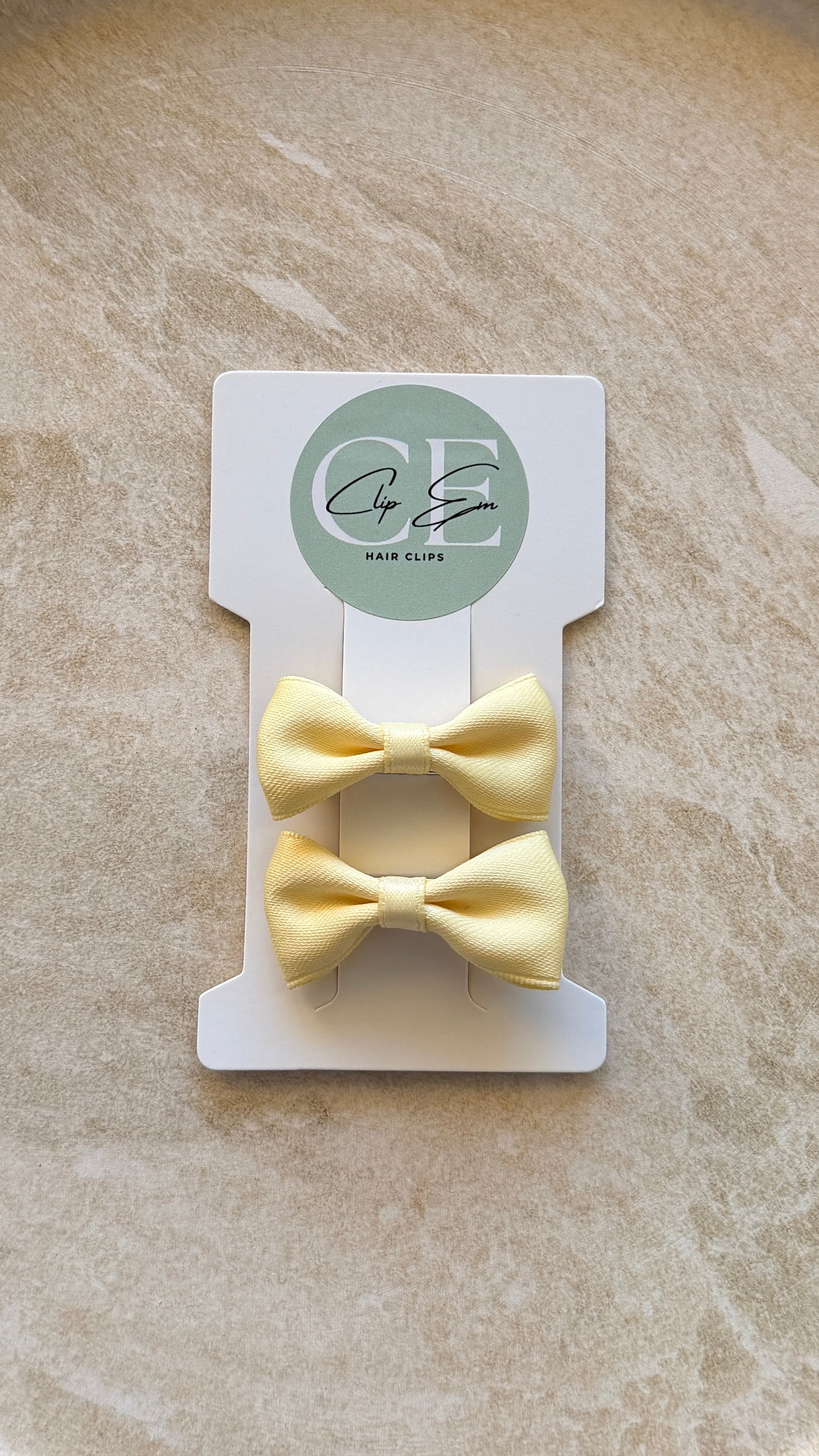 Small Bow Pair