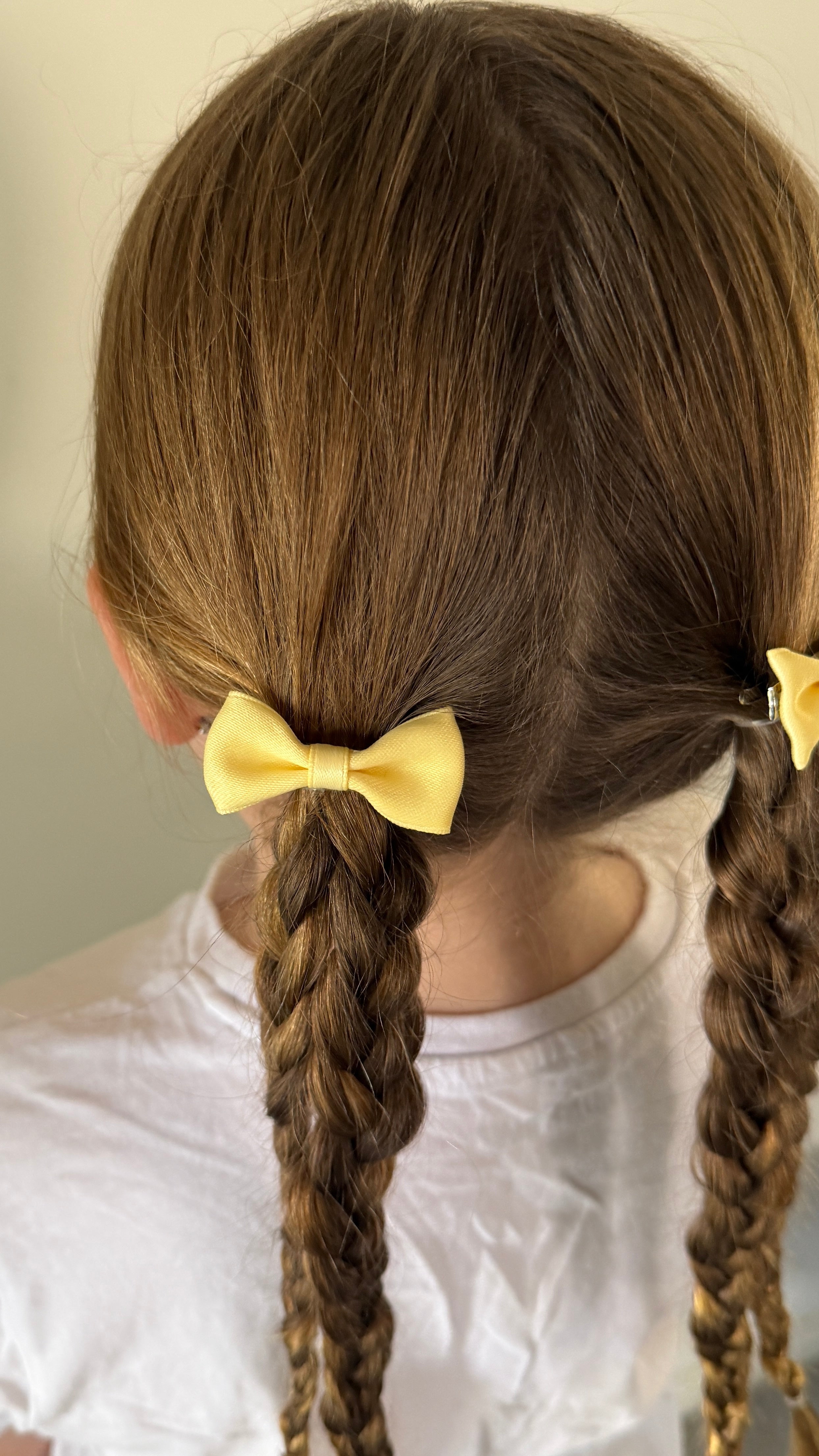 Small Bow Pair